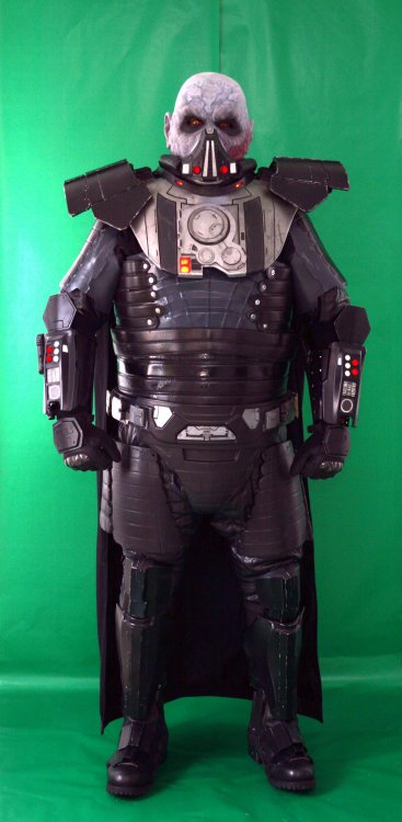 D.Malgus Respirator (Front Face).jpg