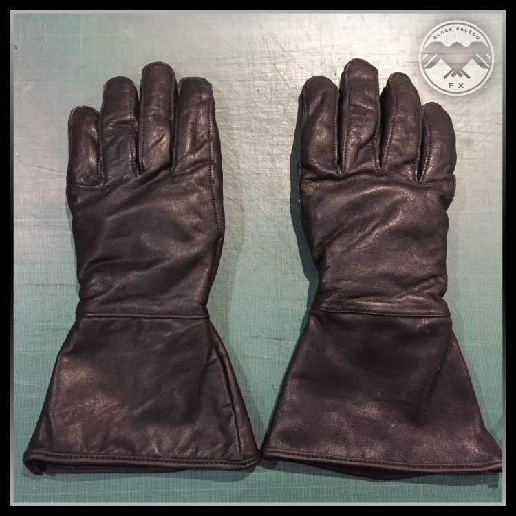 Dark Empire Luke WIP-Gloves-a.jpg